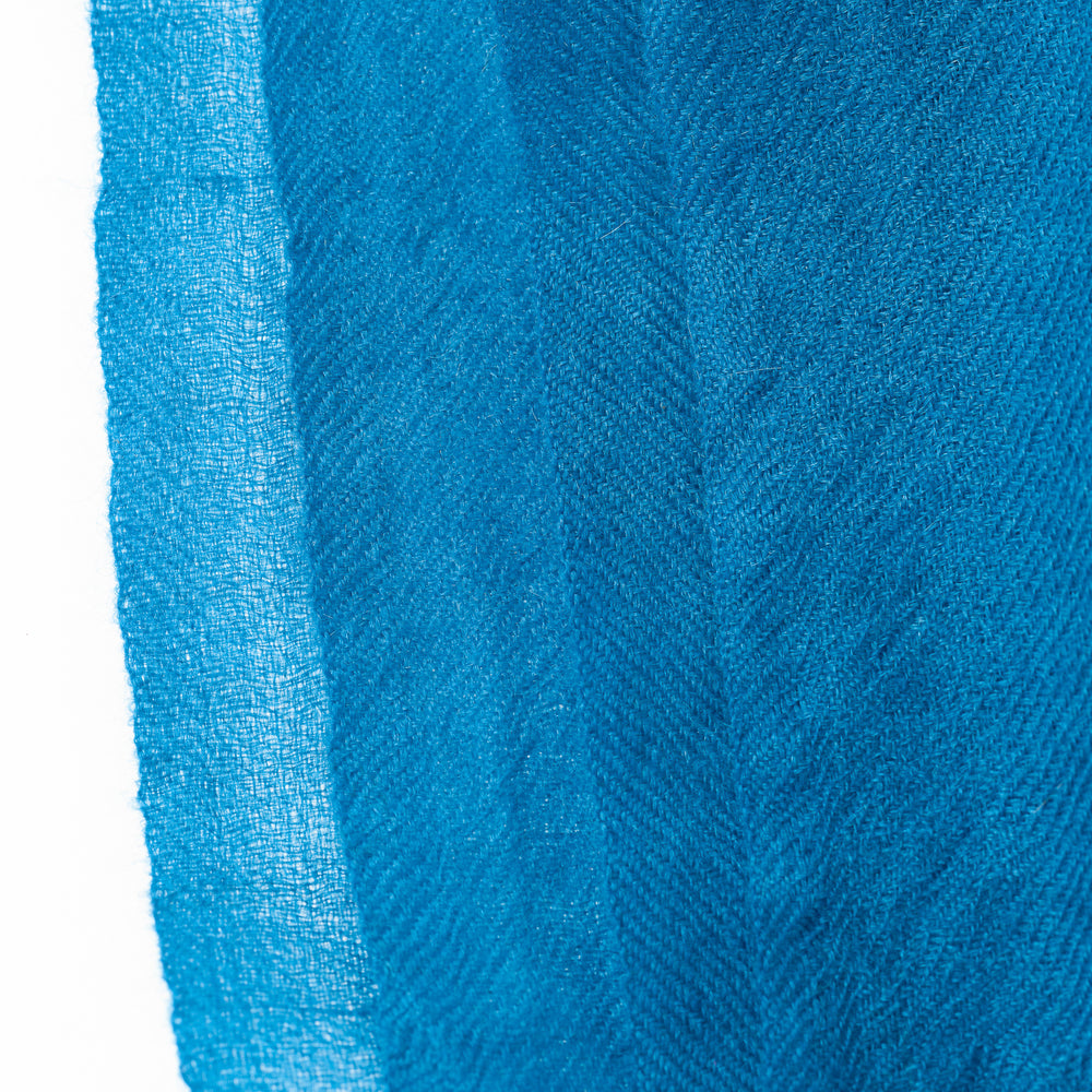 
                      
                        The Breeze in Ocean Azure I Pashmina
                      
                    