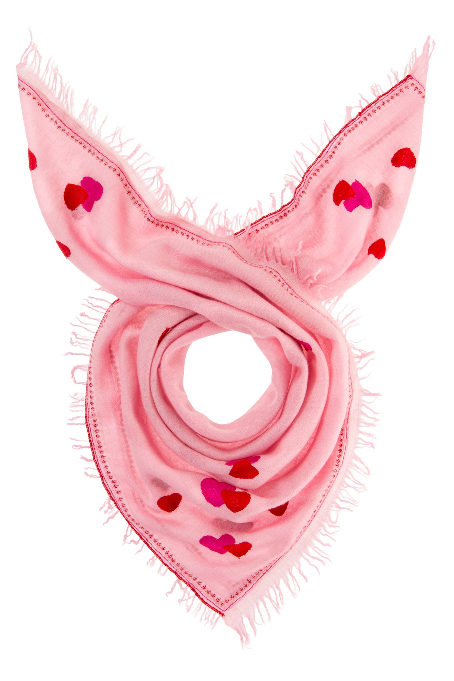 The Adorned Carré Petit Coeur – handbesticktes Kaschmir Bandana 85×85 cm in Puderrosa mit roten und magentafarbenen Herzmotiven | Mārīci
