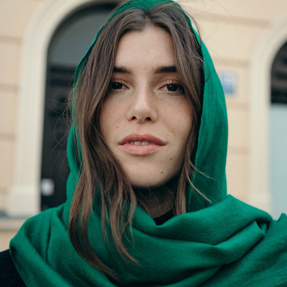 
                      
                        Pashmina Kaschmir Schal - The Breeze  - Timeless Emerald - Marici 
                      
                    
