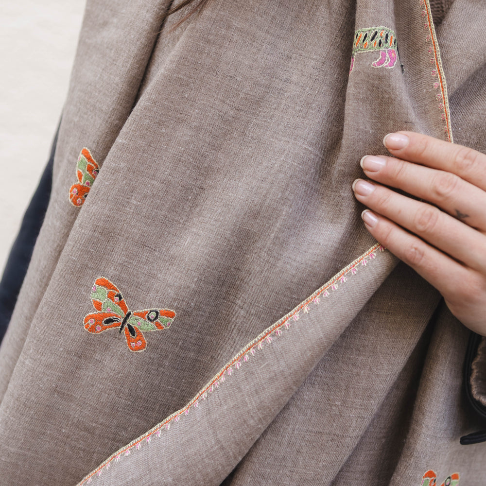 The Adorned _ Forest Friends -Pashmina Kaschmir Schal Handgewebt - Details Look Marici 
