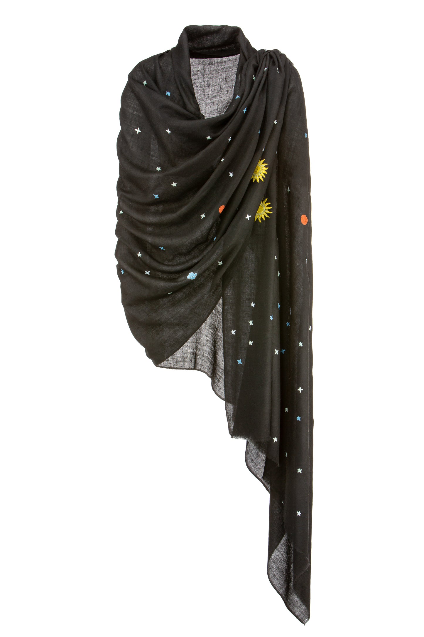 Handbestickter schwarzer Pashmina Schal „The Adorned – Dancing Universe“ mit hellblauer, weißer und gelber Universumsstickerei; kosmisches Kaschmir-Unikat von Mārīci